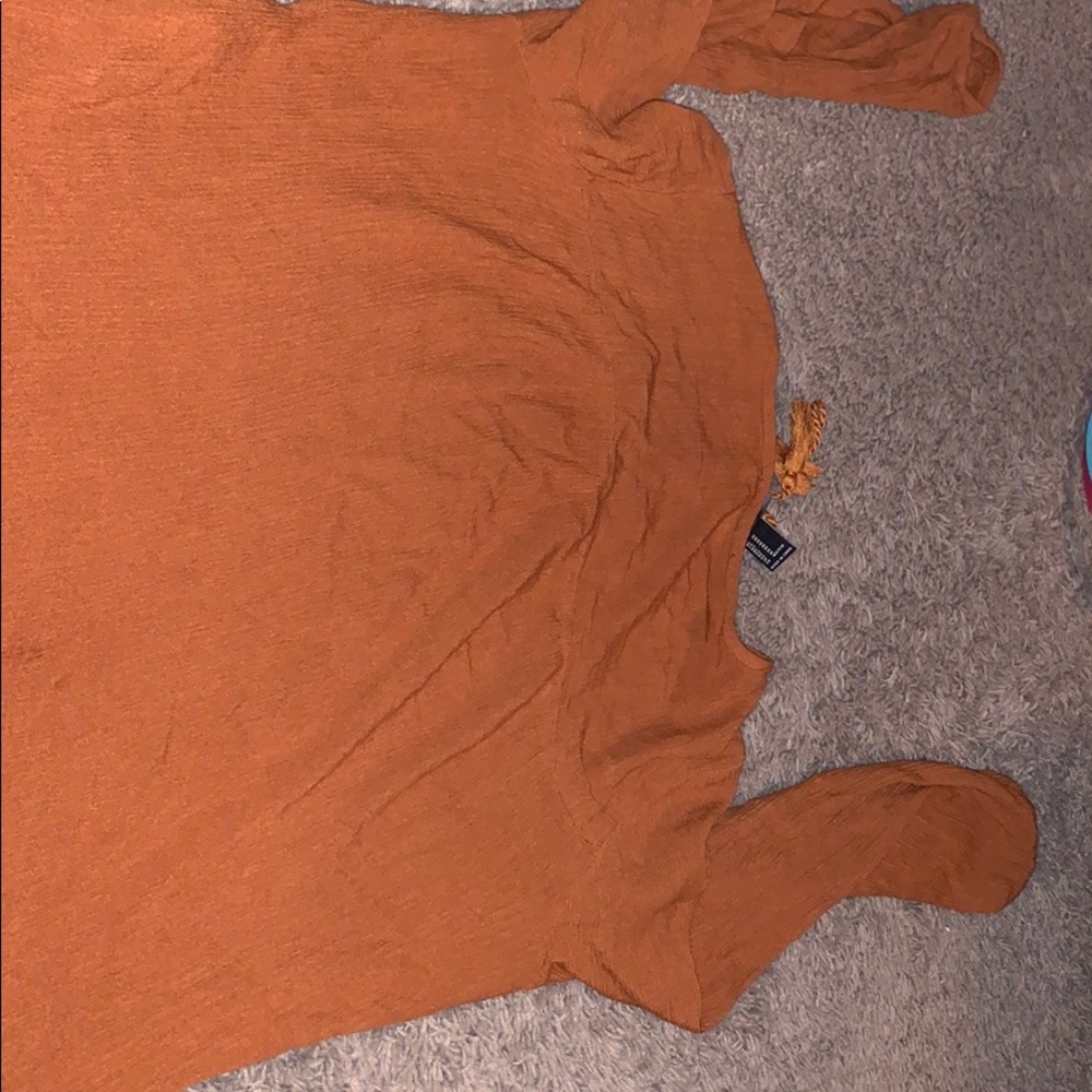 Light brown blouse - Picture 2 of 2